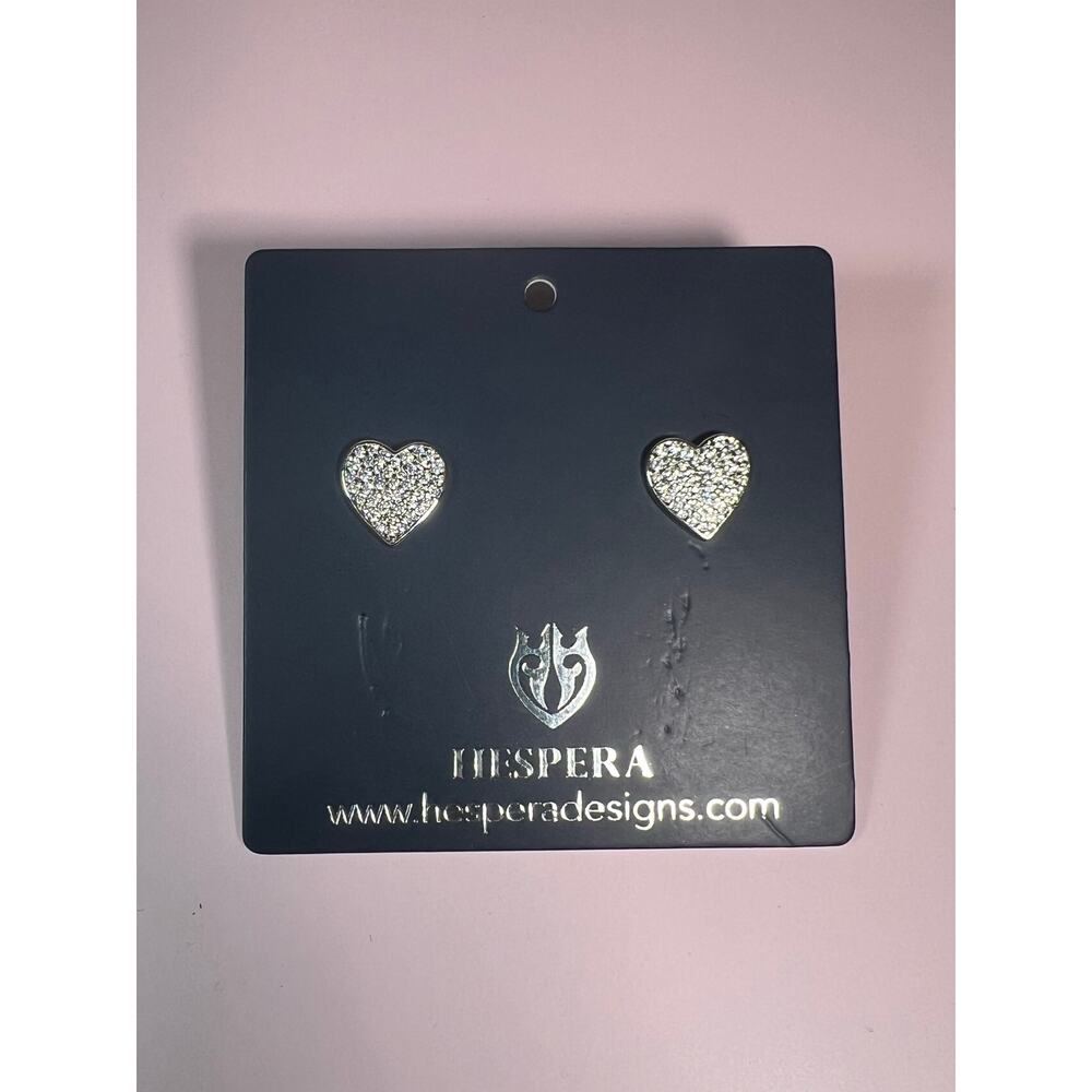 Hespera stud earrings